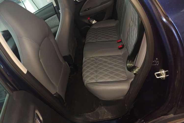 零跑汽车 零跑T03 2021款 400舒享版中控内饰7004