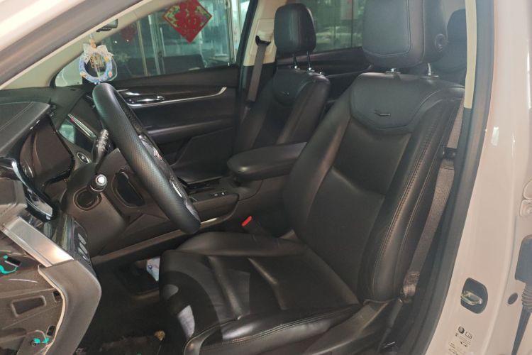 凯迪拉克XT5 2018款 25T 豪华型中控内饰19