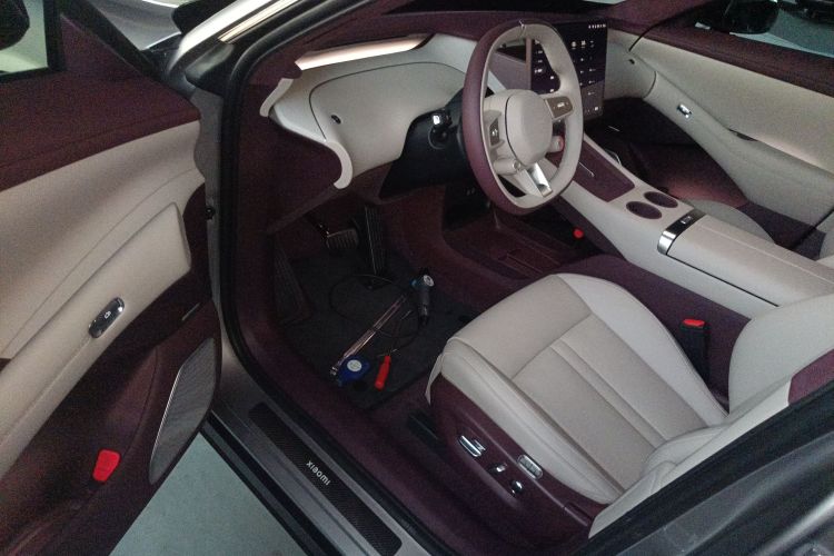 小米汽车 小米YU7 2025款 超长续航高性能四驱Max版中控内饰20