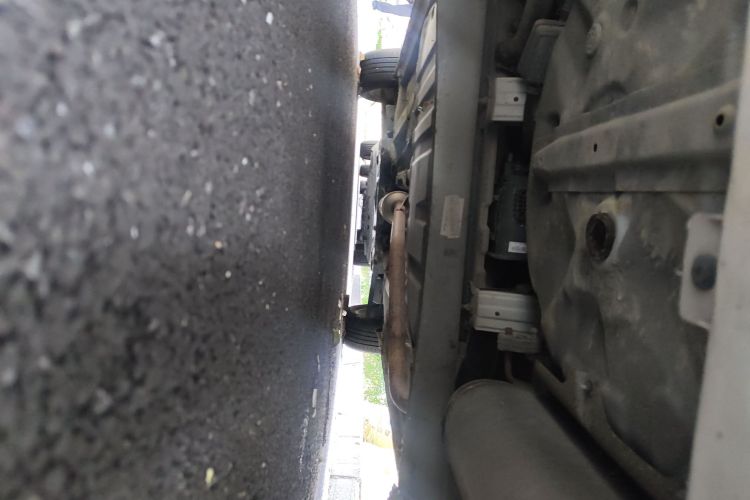 起亚 秀尔 2013款 1.6L AT Premium局部细节9009