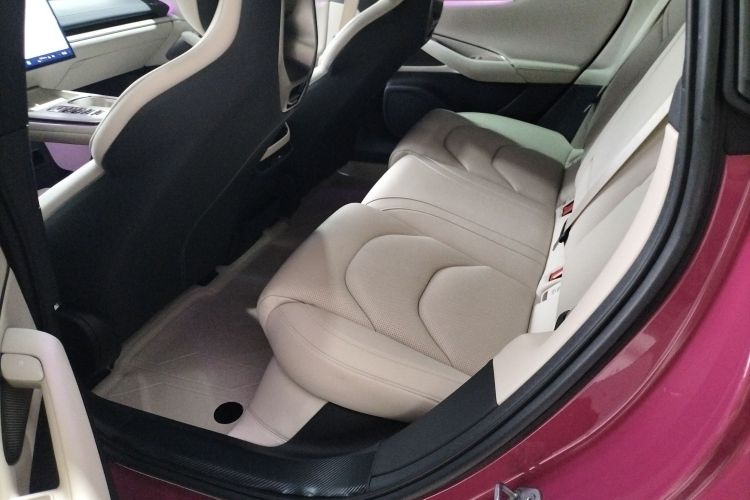 小米汽车 小米SU7 2024款 四驱超长续航高阶智驾Max版中控内饰21