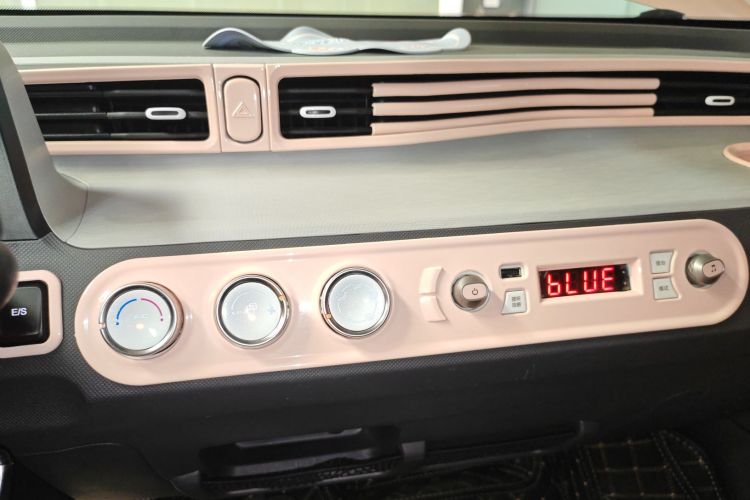 五菱汽车 宏光MINIEV 2021款 马卡龙臻享款 磷酸铁锂中控内饰16