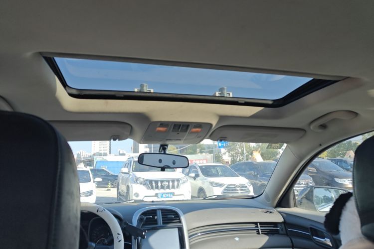 雪佛兰 迈锐宝 2013款 2.0L 自动舒适版中控内饰22