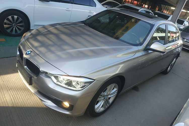 宝马3系 2016款 320Li 进取型车身外观6003