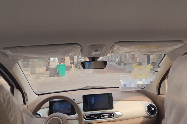 五菱汽车 宏光MINIEV 2025款 四门版 臻享+款中控内饰22