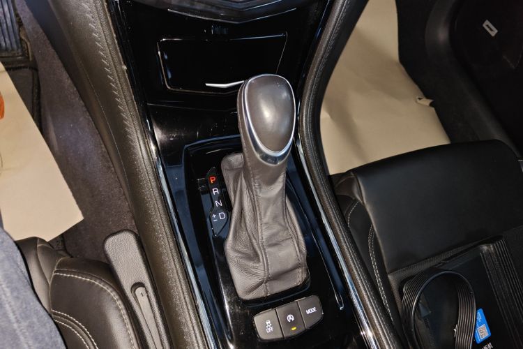 凯迪拉克ATS-L 2017款 28T 时尚型中控内饰18