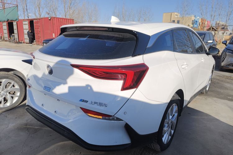 别克 微蓝6 2023款 430km 出行版车身外观7