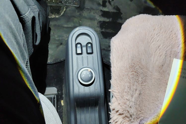 五菱汽车 宏光MINIEV 2022款 马卡龙臻享款 磷酸铁锂中控内饰18