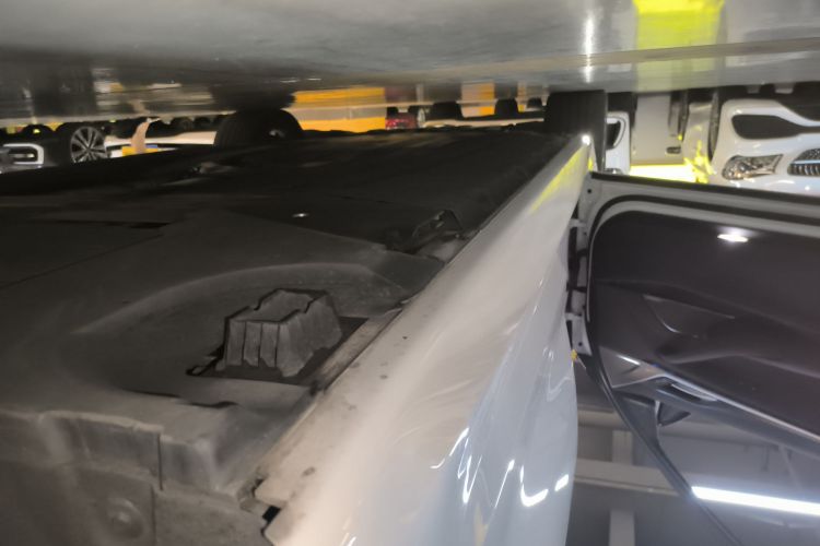 宝马5系新能源 2021款 535Le 先锋版M运动套装局部细节9002