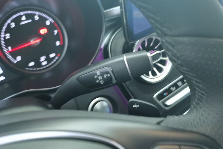 奔驰C级 2018款 C 200 L 运动版中控内饰18