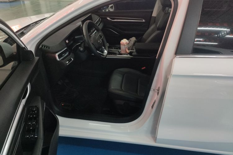 吉利汽车 帝豪 2023款 第4代冠军版 1.5L CVT尊贵型中控内饰19