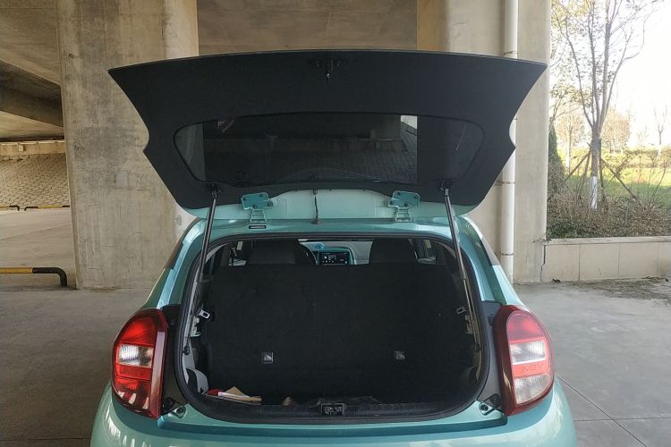 江铃集团新能源 易至EV2 2024款 201km 舒适型机舱底盘23