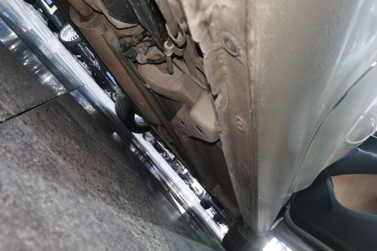 别克 英朗 2013款 GT 1.6T 自动时尚运动版局部细节9001