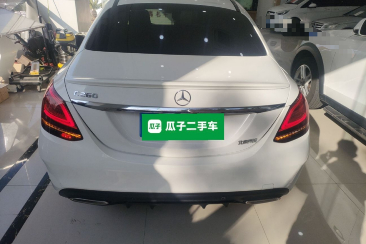 奔驰C级 2021款 C 260 星耀臻藏版车身外观6