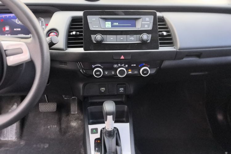 本田 飞度 2021款 1.5L CVT潮启版中控内饰16