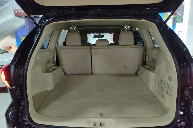 丰田 汉兰达 2018款 2.0T 两驱精英版 5座 国V机舱底盘23