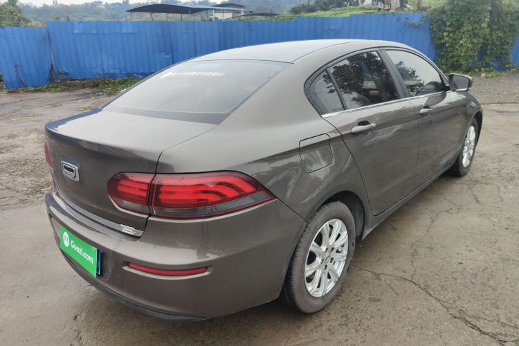 观致3 2014款 三厢 1.6L 自动致悦型车身外观7