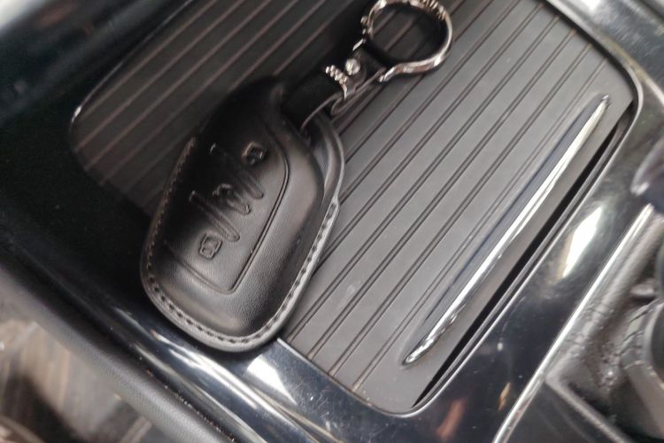 荣威i5 2020款 1.5L 自动4G互联领豪版中控内饰11