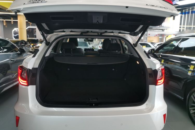 雷克萨斯RX 2016款 300 两驱精英版 国V机舱底盘23