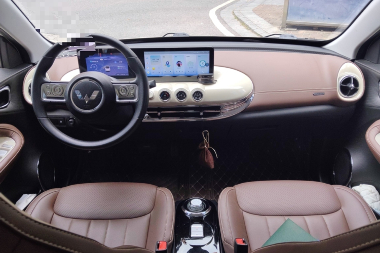 五菱汽车 五菱缤果 2023款 333km 悦享+款中控内饰12