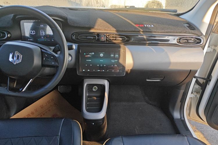 零跑汽车 零跑T03 2021款 400轻享版 磷酸铁锂局部细节16