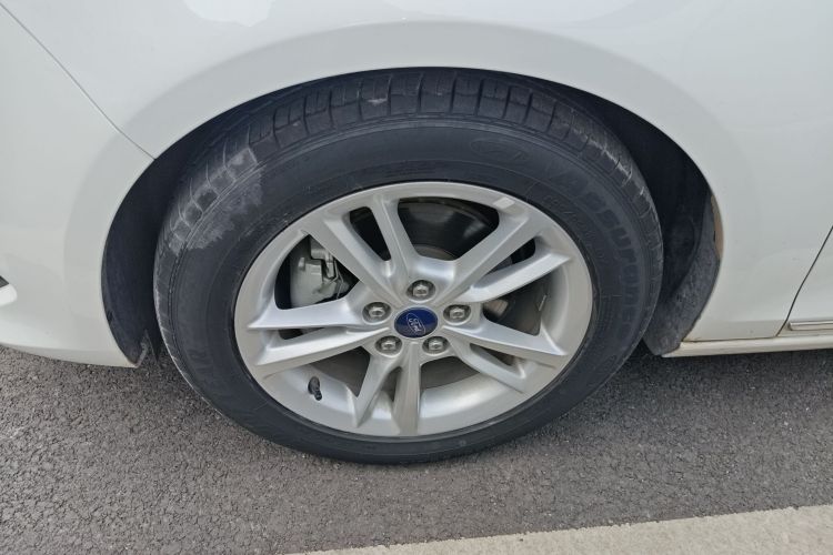 福特 福睿斯 2019款 1.5L 自动悦享型车身外观6007