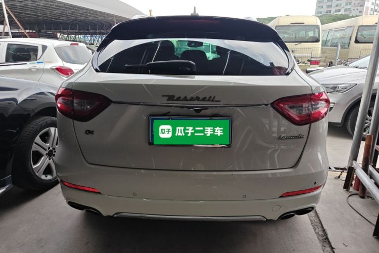 玛莎拉蒂 Levante 2016款 3.0T 标准型车身外观6004