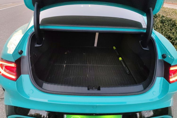 小米汽车 小米SU7 2024款 四驱Max创始版中控内饰23