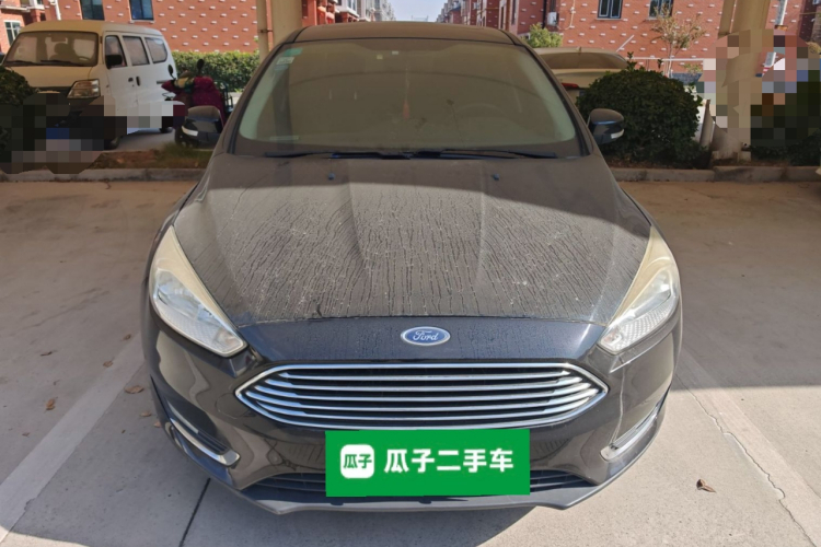 福特 福克斯 2015款 三厢 EcoBoost 125 自动超能风尚型车身外观2