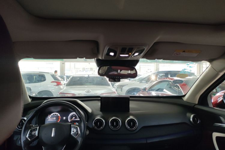 魏牌 VV7 2017款 2.0T 旗舰型局部细节22