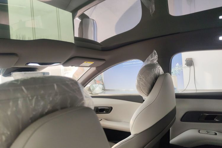 深蓝汽车 深蓝L06 2026款 560Ultra激光版中控内饰22