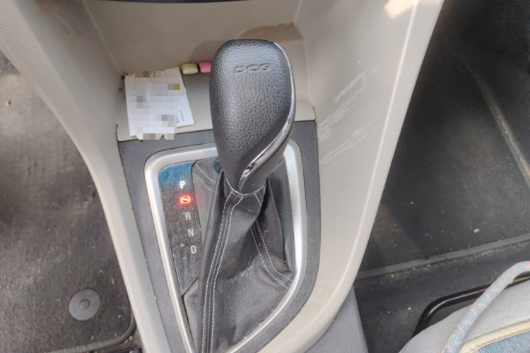 别克 英朗 2018款 15T 双离合进取型 国V中控内饰18