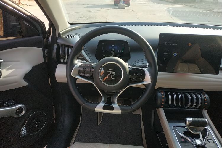 比亚迪 元PLUS 2023款 冠军版 430KM 超越型局部细节13