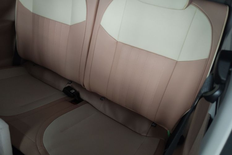 吉利银河 2024款 熊猫mini 200km 龙腾版中控内饰21