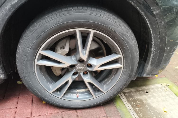 奥迪Q5L 2018款 40 TFSI 荣享时尚型 国VI车身外观6007