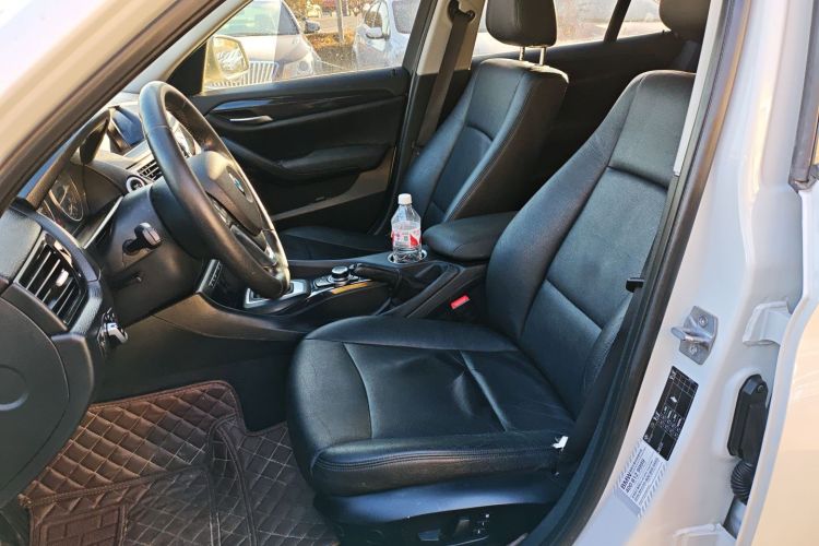 宝马X1 2015款 sDrive18i 时尚晋级版中控内饰19