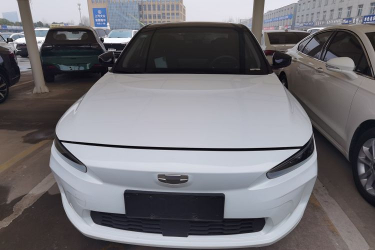 吉利几何A 2021款 Pro 畅享高维续航版 430KM A430平方版车身外观2