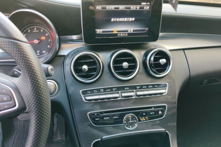 奔驰C级 2016款 C 200 L 运动型中控内饰16