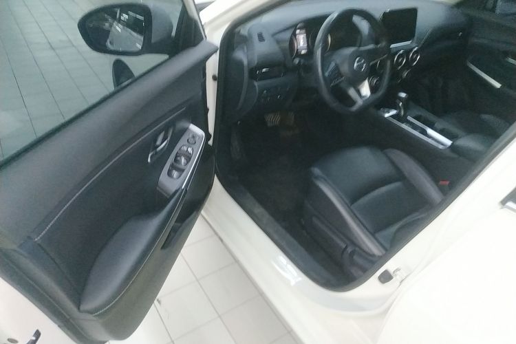 日产 轩逸 2022款 1.6L XL CVT悦享版中控内饰20