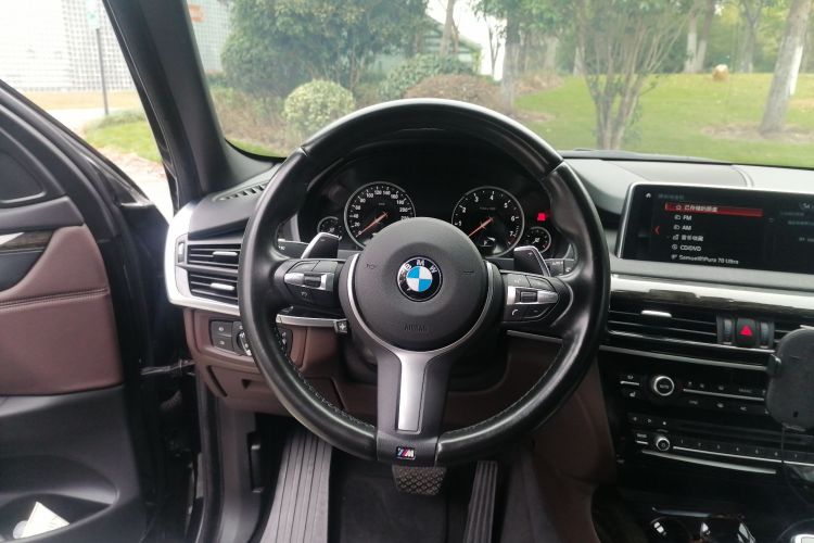 宝马X5(进口) 2018款 xDrive35i M运动型局部细节13
