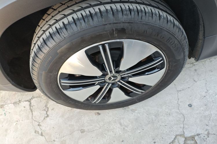 奔驰EQB 2022款 EQB 260车身外观6003