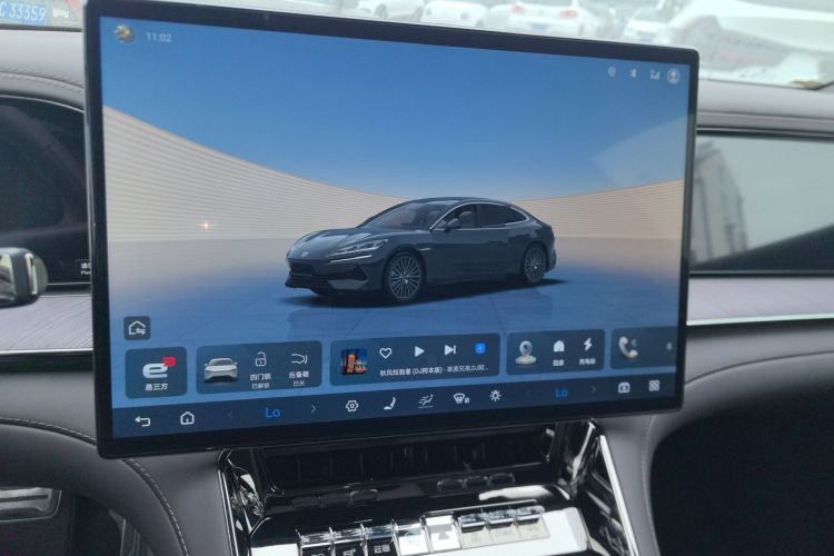 腾势Z9 2024款 1100km 四驱Max版中控内饰16