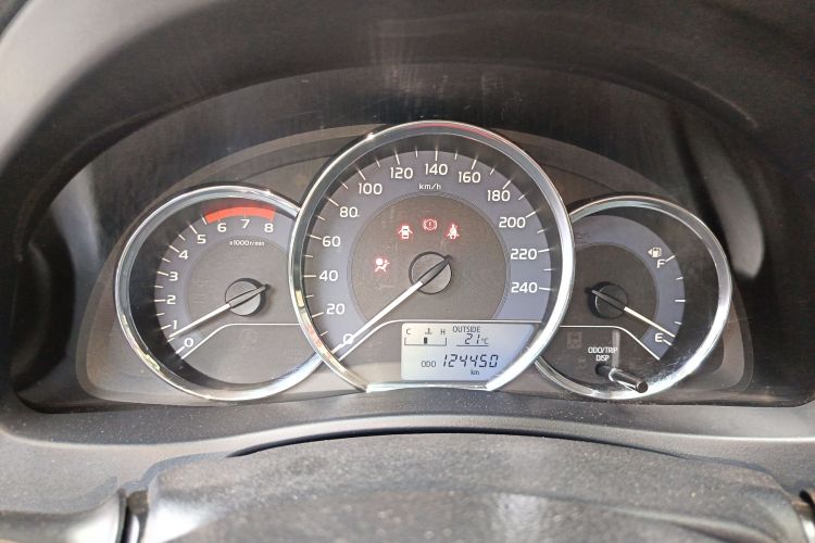 丰田 卡罗拉 2017款 改款 1.2T 手动GL中控内饰14