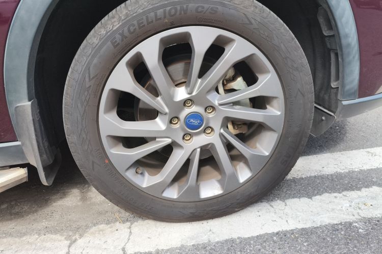 福特 领裕 2021款 EcoBoost 225 尊领型 6座车身外观10