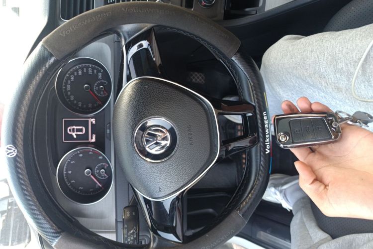 大众 高尔夫 2016款 230TSI 自动舒适型中控内饰11