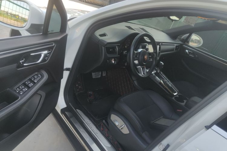 保时捷 2014款 Macan 2.0T中控内饰20