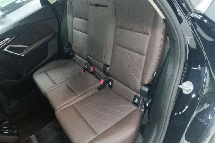 宝马X1 2023款 sDrive25Li X设计套装中控内饰21