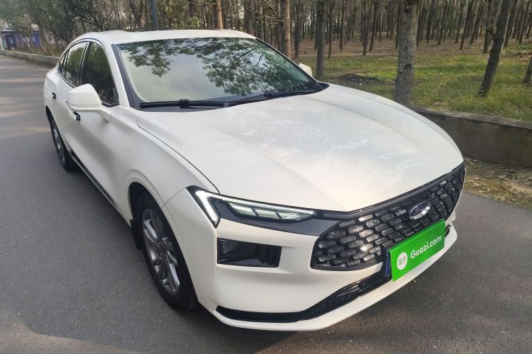 福特 蒙迪欧 2023款 EcoBoost 180 豪华型车身外观3