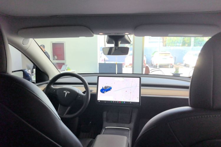 特斯拉 Model Y 2021款 标准续航后驱版中控内饰22