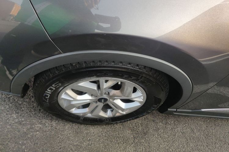 SWM斯威汽车 SWM斯威G05 2019款 1.5T 自动豪华型车身外观6007